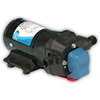 Jabsco 31600-0092 Marine ParMax 3 - Bomba de Agua de Alta presi&oacute;n (3,5 GPM, 40 PSI, 12 V, 10 A, hasta 3 Salidas), Color Negro